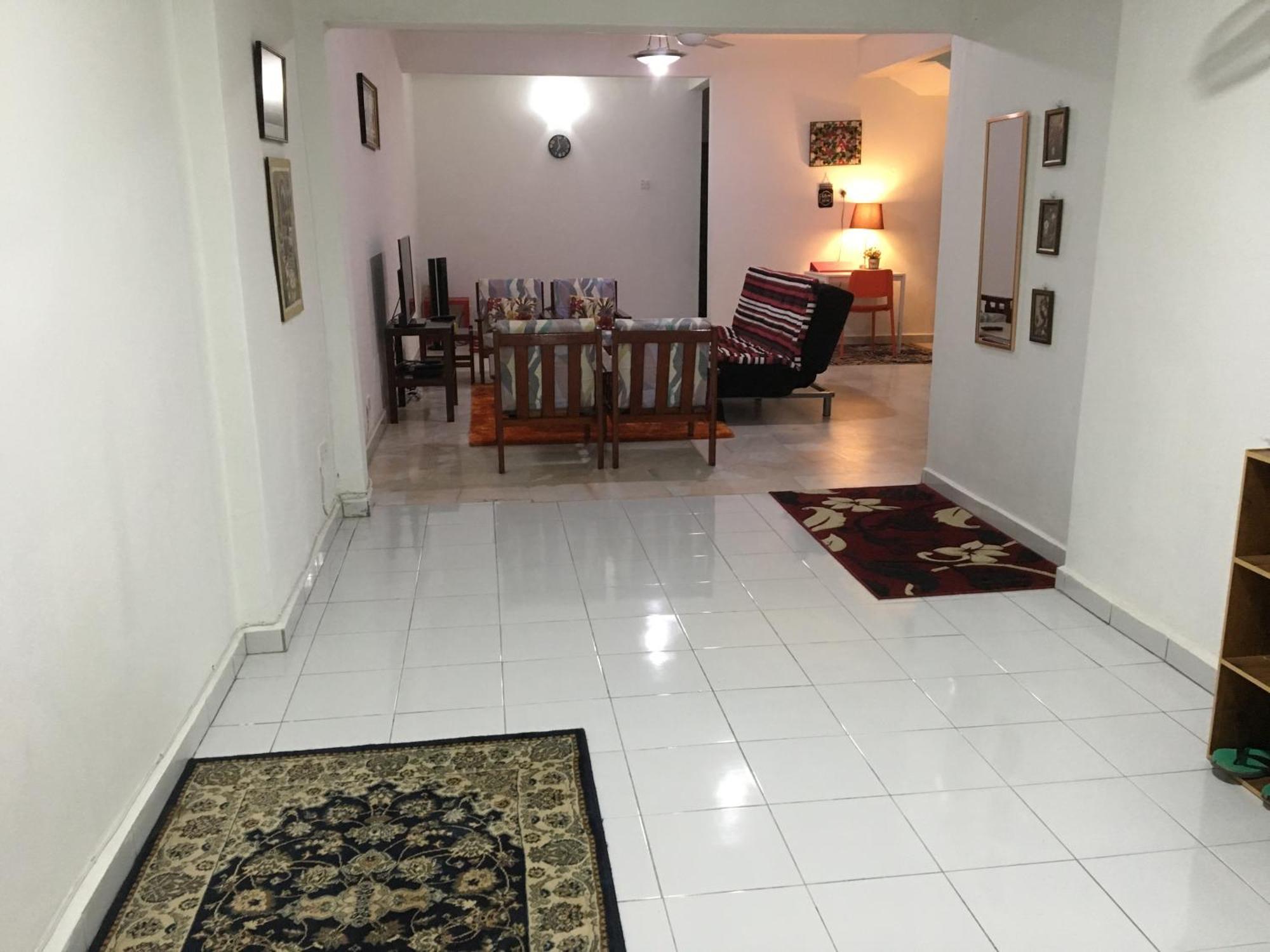 Rb Double Storey Bandar Tasik Selatan Homestay Куала-Лумпур Экстерьер фото