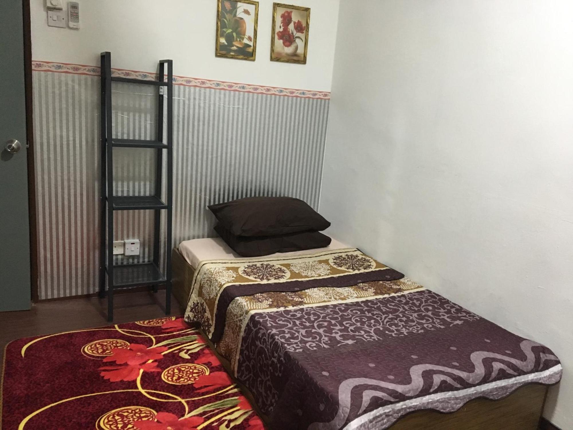 Rb Double Storey Bandar Tasik Selatan Homestay Куала-Лумпур Экстерьер фото